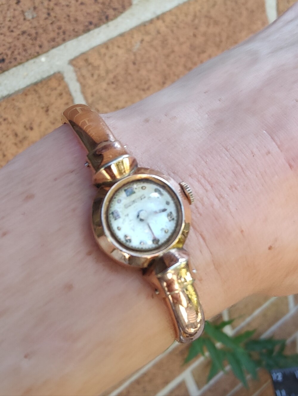 Antique 12K Rose Gold Filled Benrus Watch - Picture 5 of 7
